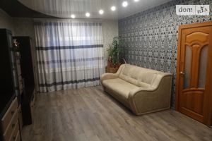 Продается 3-комнатная квартира 74 кв. м в Кривом Роге
