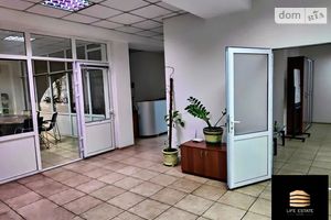 Продається офіс 170 кв. м в бізнес-центрі