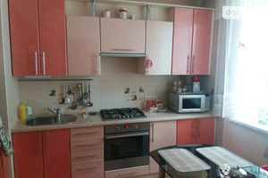 Продается 2-комнатная квартира 60 кв. м в Тернополе