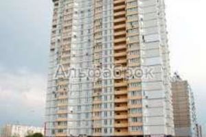 Продается 3-комнатная квартира 96 кв. м в Киеве