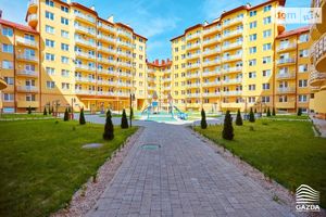 Продается 2-комнатная квартира 69.7 кв. м в Ужгороде