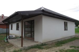 Продается одноэтажный дом 98 кв. м с подвалом