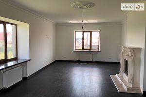 Продается дом на 3 этажа 350 кв. м с баней/сауной