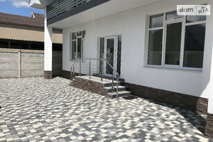 Продается дом на 2 этажа 230 кв. м с верандой