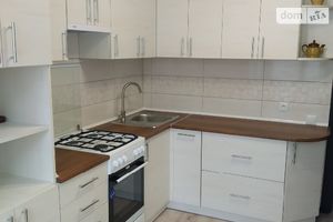 Продається 2-кімнатна квартира 55 кв. м у Вінниці