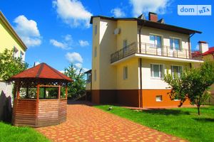 Продается дом на 2 этажа 267.9 кв. м с мансардой