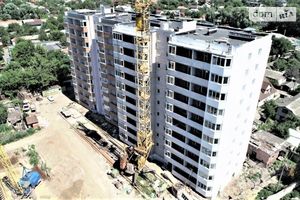 Продается 1-комнатная квартира 58.5 кв. м в Чернигове