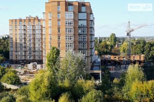 Продается 1-комнатная квартира 55 кв. м в Житомире