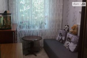 Продается 3-комнатная квартира 71 кв. м в Одессе