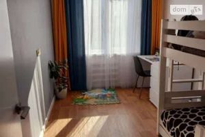 Продается 2-комнатная квартира 47 кв. м в Днепре
