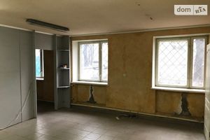 Продається приміщення вільного призначення 47 кв. м в 9-поверховій будівлі