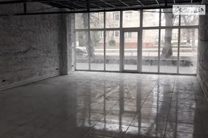 Продається приміщення вільного призначення 30 кв. м в 7-поверховій будівлі