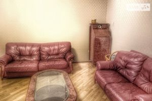 Продається 3-кімнатна квартира 96 кв. м у Одесі