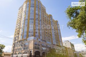 Продается 5-комнатная квартира 180 кв. м в Киеве
