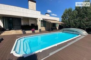Сдается в оренду частина будинку 280 кв. м з терасою