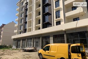 Продается нежилое помещение в жилом доме 73.6 кв. м в 8-этажном здании