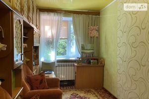 Продается 2-комнатная квартира 45 кв. м в Полтаве
