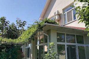 Продається будинок 2 поверховий 235 кв. м с басейном