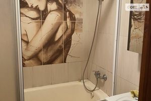 Продается 3-комнатная квартира 70 кв. м в Днепре