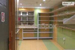 Продається будівля / комплекс / павільйон 67 кв. м в 5-поверховій будівлі