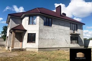 Продается дом на 3 этажа 291 кв. м с беседкой