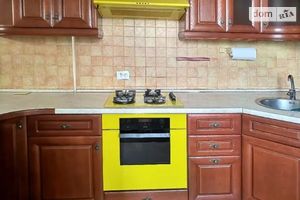 Продається 2-кімнатна квартира 71 кв. м у Хмельницькому