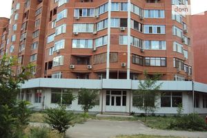 Продається нежитлове приміщення в житловому будинку 806 кв. м в 9-поверховій будівлі