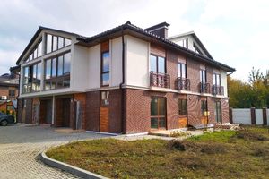 Продается часть дома 190 кв. м с камином