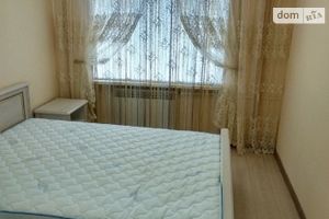 Сдается в аренду 2-комнатная квартира 45 кв. м в Черновцах
