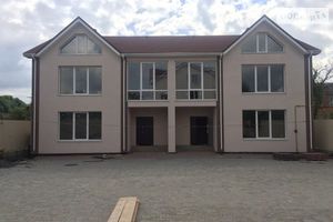 Продається будинок 2 поверховий 160 кв. м з ділянкою