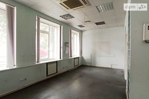 Здається в оренду приміщення вільного призначення 55 кв. м в 5-поверховій будівлі