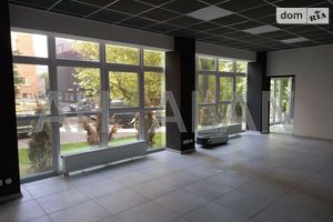 Продається адміністративна будівля 280 кв.м