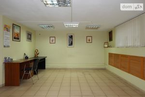 Продається приміщення вільного призначення 86 кв. м в 10-поверховій будівлі