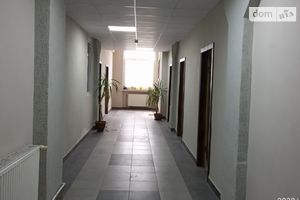 Продається офіс 326 кв. м в бізнес-центрі