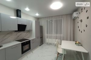 Продається 1-кімнатна квартира 42 кв. м у Одесі