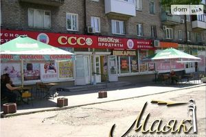 Продается нежилое помещение в жилом доме 253 кв. м в 5-этажном здании