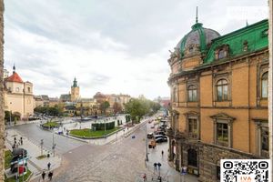Сдается в аренду офис 280 кв. м в бизнес-центре