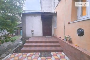 Продается часть дома 100 кв. м с верандой