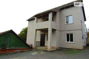 Продается дом на 2 этажа 173 кв. м с террасой