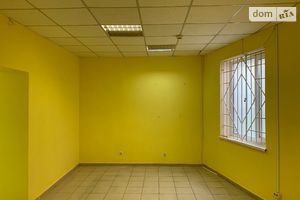 Здається в оренду приміщення вільного призначення 66 кв. м в 3-поверховій будівлі