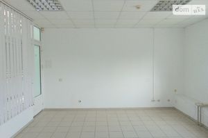 Здається в оренду офіс 24.8 кв. м в торгово-офісному центрі