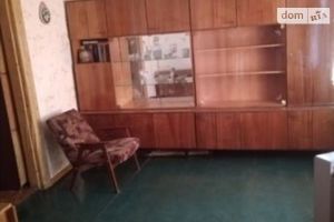 Продається 2-кімнатна квартира 30 кв. м у Дніпрі