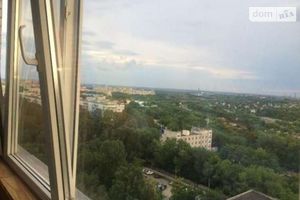 Продается 3-комнатная квартира 95 кв. м в Днепре