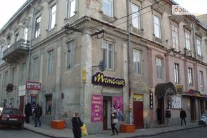 Продается помещения свободного назначения 490 кв. м в 3-этажном здании