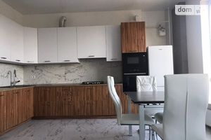 Здається в оренду 2-кімнатна квартира 80 кв. м у Львові