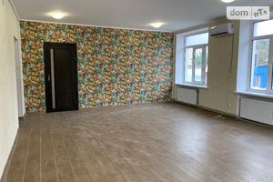 Сдается в аренду офис 238 кв. м в административном здании