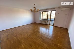 Продается часть дома 270 кв. м с мансардой