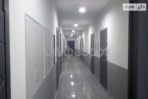Продается 1-комнатная квартира 32 кв. м в Киеве