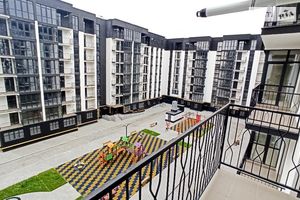 Продается 1-комнатная квартира 52.5 кв. м в Виннице