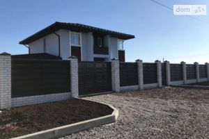 Продается дом на 2 этажа 240 кв. м с террасой
